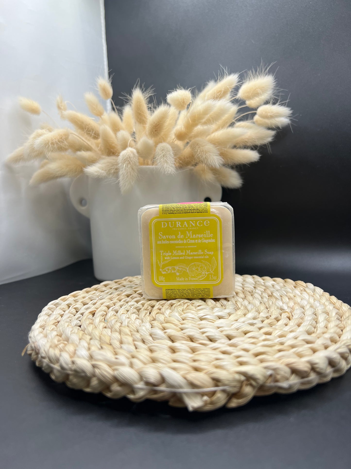 Savon solide aux huiles essentielles de citron et de gingembre Durance