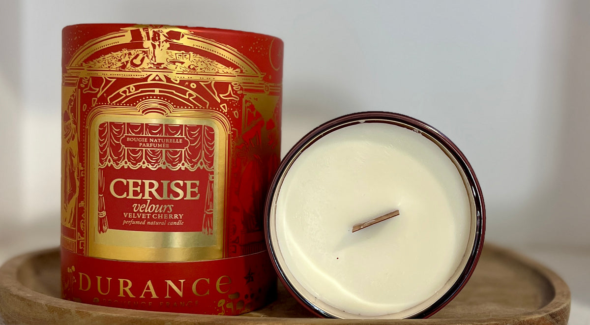 Bougie Traditionnelle Durance – Cerise Velours – Édition limitée Noël 2026 – 300g