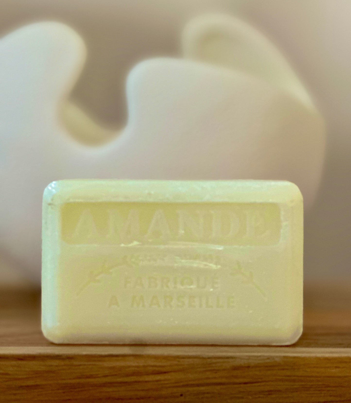 Savon de Marseille Artisanal – Amande – 125 g